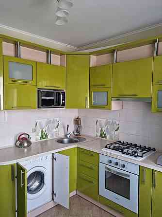 Сдается 1 комнатная квартира 47.0м² 3этаж, в центральном районе города Донецк в Калининском, возле Донецк