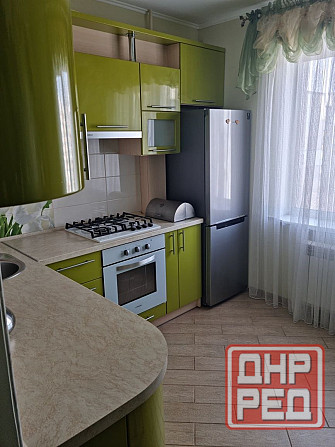 Сдается 1 комнатная квартира 47.0м² 3этаж, в центральном районе города Донецк в Калининском, возле Донецк - изображение 1