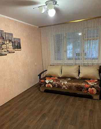 Сдается двухкомнатная квартира в Калининском районе Донецка. 3/9 этаж. Донецк