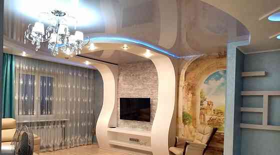 Сдается просторная двухкомнатная квартира 48 м2 Этаж: 4 из 9 Район: Калининский Донецк