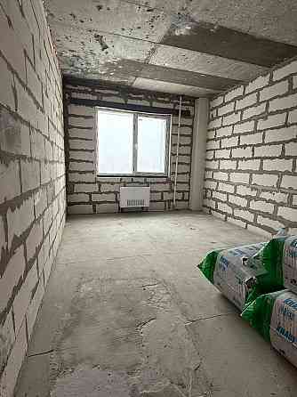 Продается четырехкомнатная квартира в Центральном районе Мариуполь