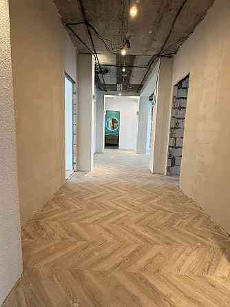 Продается четырехкомнатная квартира в Центральном районе Мариуполь