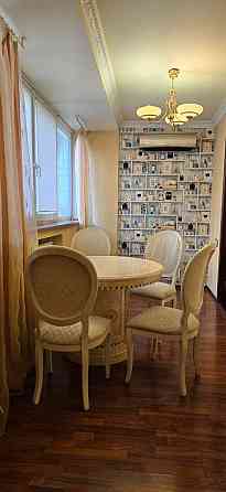 Продажа 4-х комнатной квартиры в Ворошиловском районе, министерский кирпичный дом, Розы Люксембург Донецк