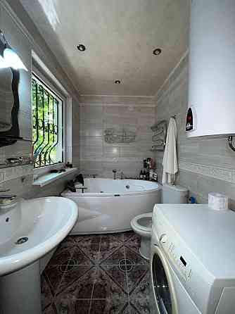 Продам Дом 69 Кв. м и 6 Соток Земли в г. Ясиноватой ж/д Район - Документы Готовы!!! Ясиноватая