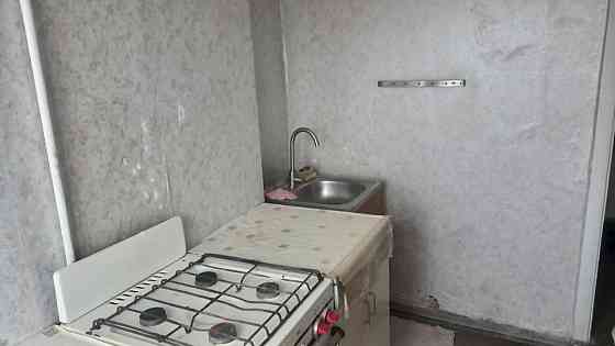 Продам 2 к.кв. на Тихом, ул.Щипачева, 5/9, под косметику Донецк