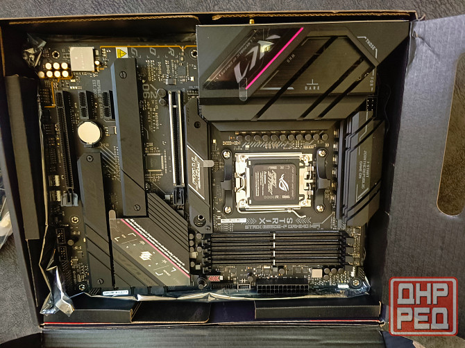 Материнская плата ASUS ROG STRIX B650E-F GAMING WIFI Донецк - изображение 2