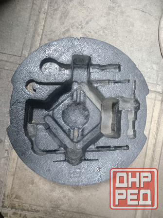 Продаю органайзер на киа Донецк - изображение 1