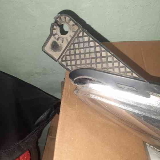 Продам фару правую форд фокус 3 2014 Снежное