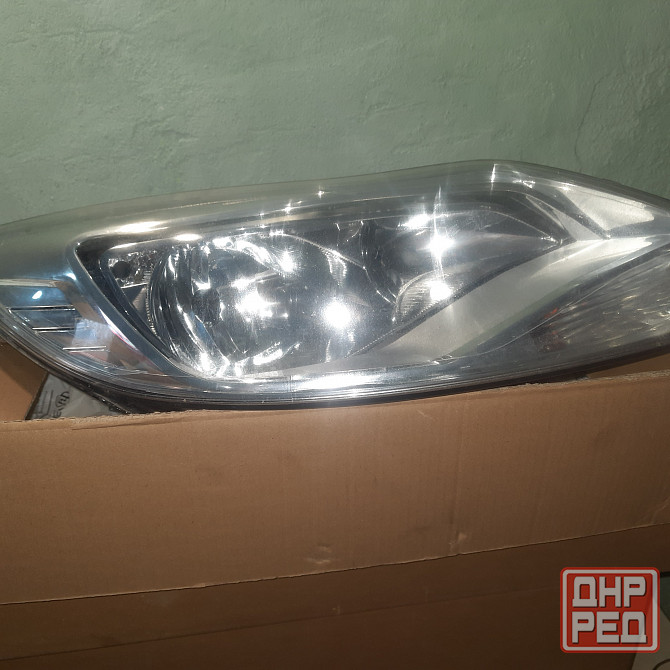 Продам фару правую форд фокус 3 2014 Снежное - изображение 1