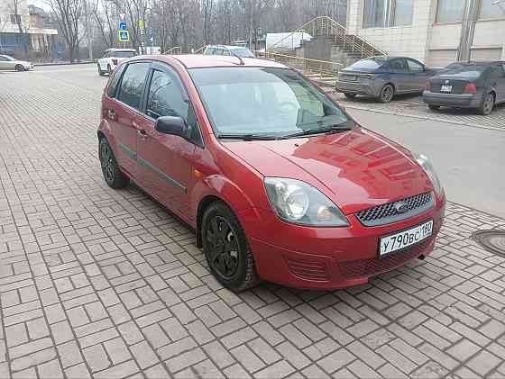 Продажа Ford Fiesta 2006год Механика Донецк