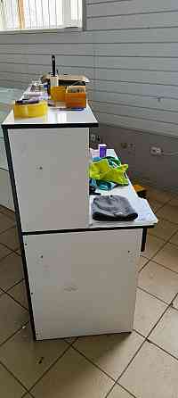 Торговое оборудование, ресепшн, витрины, стеллажи, полки, панели Макеевка