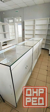 Торговое оборудование, ресепшн, витрины, стеллажи, полки, панели Макеевка - изображение 5