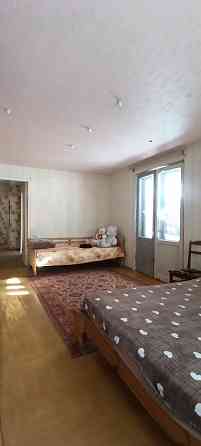 Продам 3-х комн 1/16 в Ленинском р-не, Цирк. Габаритная 75 м2. Холл. Две Лоджии. Документы готовы. Донецк