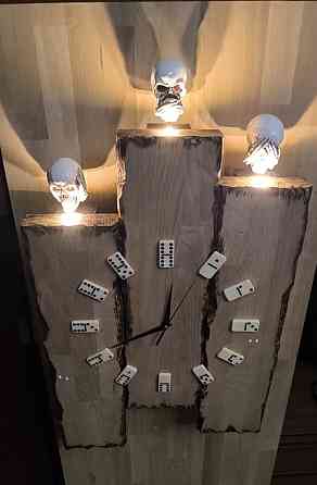 Часы из дуба Макеевка