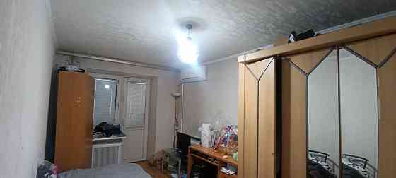 Продам тёплую 4-х комн 80 м² в Кирпичном доме в Калининском р-не на пр. Ильича. Документы готовы. Донецк