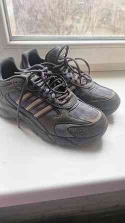Кроссовки адидас Донецк