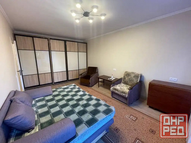 Сдается шикарная однокомнатная квартира в Калининском районе Донецка, по адресу: пр-кт Ильича улица, Донецк - изображение 1