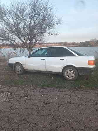 Продам Хороший автомобиль Audi 80 b3 Донецк