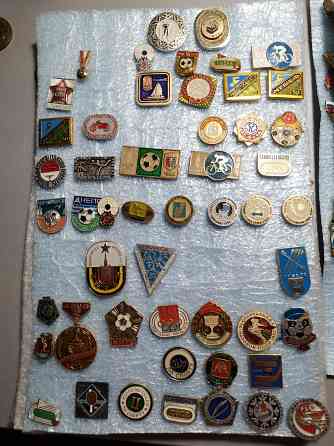 Советские значки Донецк