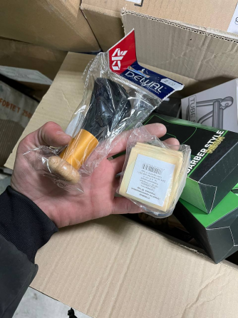 Профессиональная парикмахерская химия-шампуни, краски, воск. Распродажа Донецк