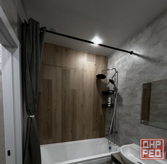 Сдаётся однокомнатная квартира в Калининском районе,Ориентир Калининский рынок Донецк - изображение 5