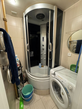 Сдается в районе Майского рынка двухкомнатная квартира Донецк