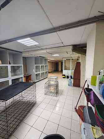 Предлагаем коммерческое помещение свободного назначения в г. Донецке, Киевский район, ул. Артема. Донецк