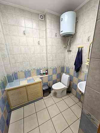 Предлагаем коммерческое помещение свободного назначения в г. Донецке, Киевский район, ул. Артема. Донецк