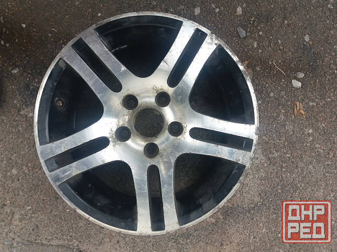 Продам диски легкосплавные на 15 стояли на Волге с центрующим кольцом. Донецк - изображение 2