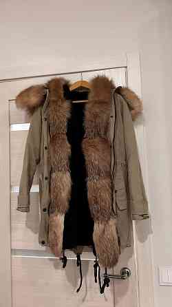 Парка женская с натуральным мехом 44 р Донецк