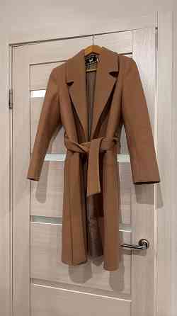 Пальто женское демисезонное 42 р Донецк