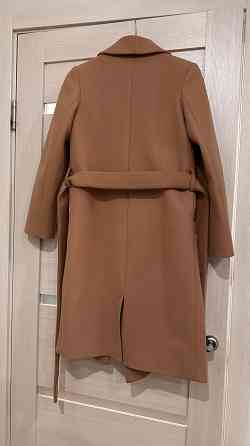 Пальто женское демисезонное 42 р Донецк