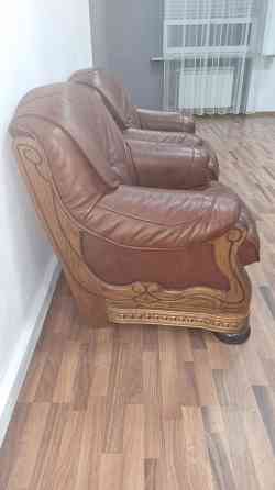 Продам кожаные диван и кресла Донецк