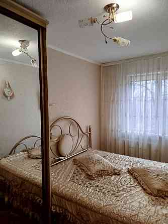 Черемушки , Химик 2-х комн квартира 4/5 Макеевка