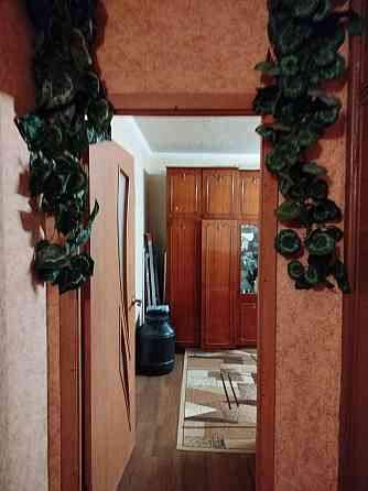 Черемушки , Химик 2-х комн квартира 4/5 Макеевка