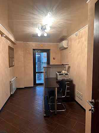 Сдам офис 50 м2, в центре города, Розы Люксембург пересечение Гринкевича, ниже драмтеатра Донецк