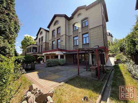 Роскошный дом в центре Донецк