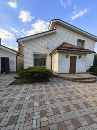 Продается дом в центре Донецк