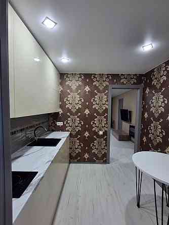 Продам 3х комнатную квартиру в центре города Харцызска от собственника Харцызск