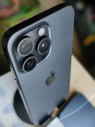 Продаю свой iPhone 15 Pro Max 256GB Макеевка