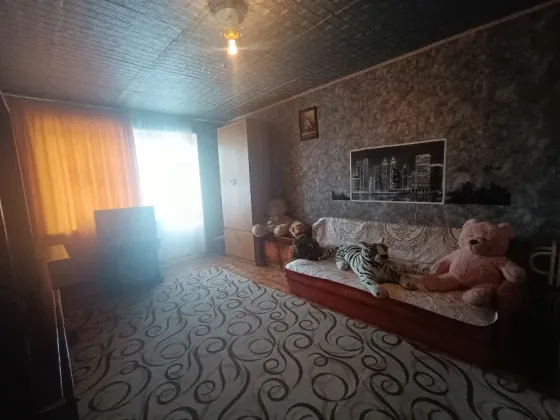 продам 1-комнатную квартиру на Текстильщике, центр, крупногабаритная гостинка Донецк