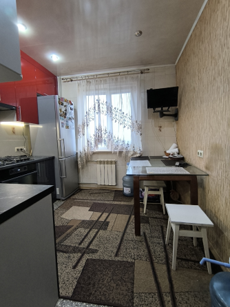 Продажа 2-х комнатной квартиры Макеевка, Горняцкий район, ул. Лебедева, ориентир Мирный рынок Макеевка