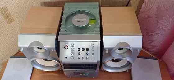 Музыкальный центр Samsung. Донецк