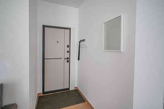 Сдаётся на долгий срок однокомнатная квартира-студия в центре Донецка Донецк