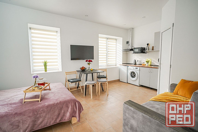 Сдаётся на долгий срок однокомнатная квартира-студия в центре Донецка Донецк - изображение 1