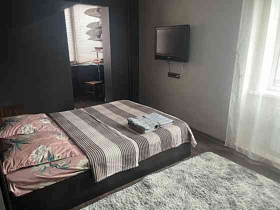 Сдается двухкомнатная квартира на Изумруде Донецк