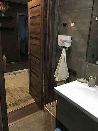 Сдается двухкомнатная квартира на Изумруде Донецк