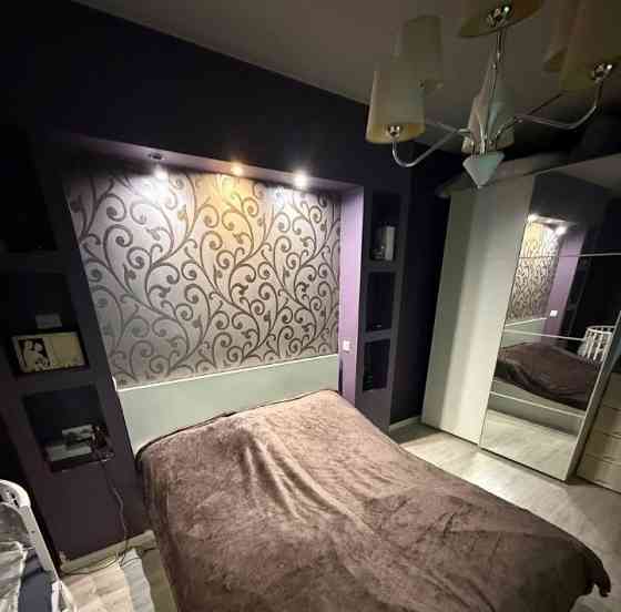 Сдам хорошую 2комнатную кв в Калининском Донецк