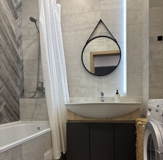 сдам однокомнатную квартиру в будёновском районе Донецк