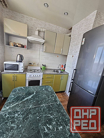 сдам квартиру кв-л металлург Макеевка - изображение 1